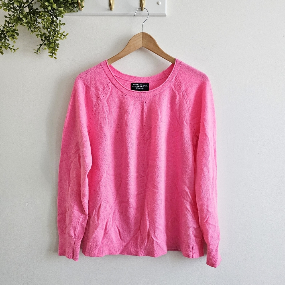 Banana Republic Italian Superloft Pink Cashmere Wool Blend Sweater Size L